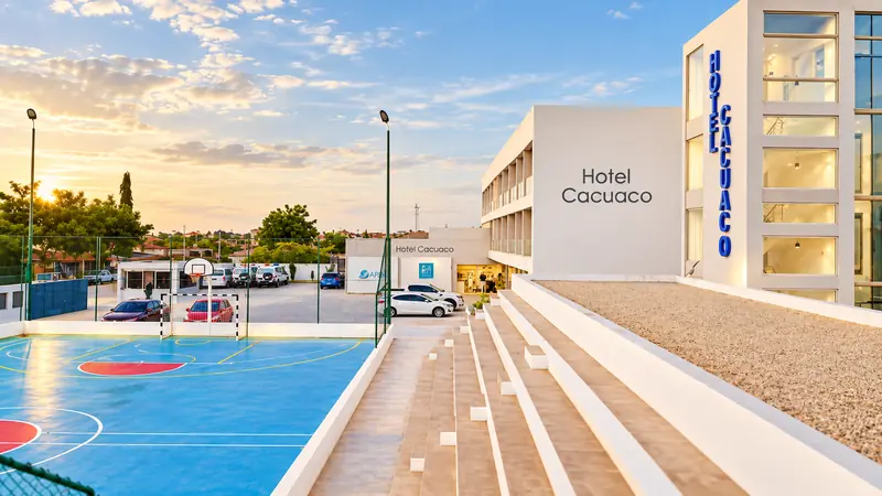 Campo polidesportivo